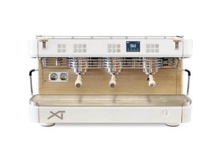 Dalla Corte XT Classic Espresso Kahve Makinesi 3 Gruplu Beyaz-Meşe