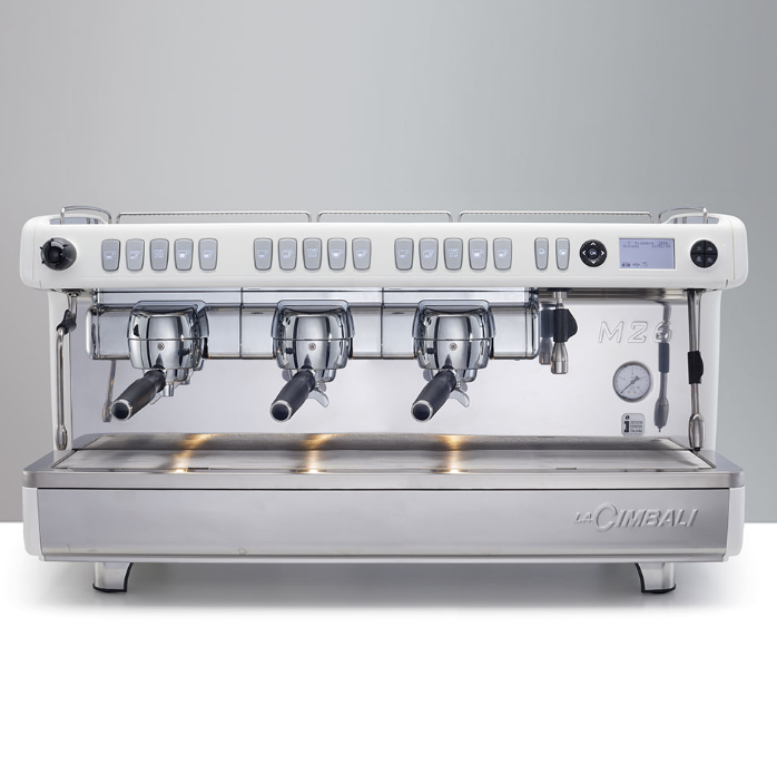 La Cimbali Tam Otomatik Espresso Kahve Makinesi 3 Gruplu M26 TE DT/3